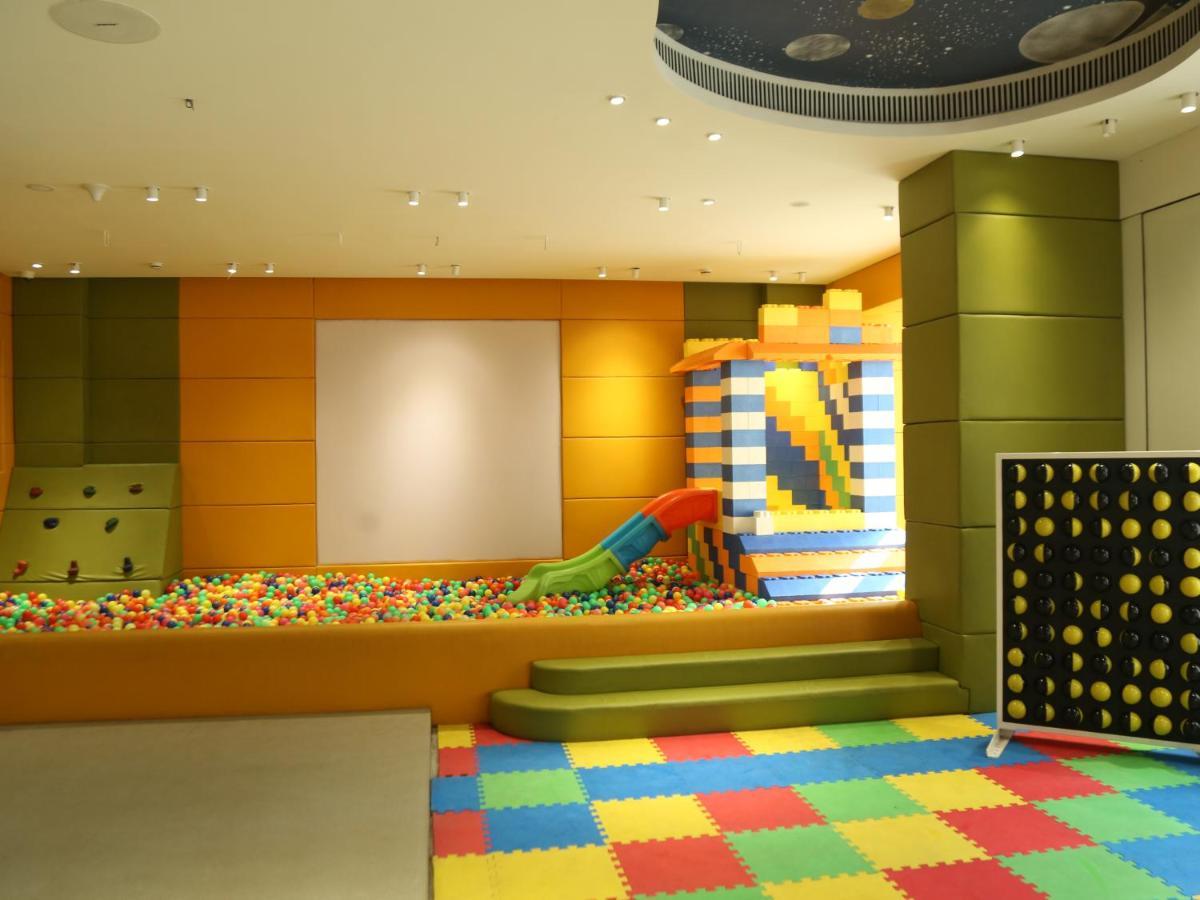 Seven Eleven Hotels And Club Bhayandar Exterior photo